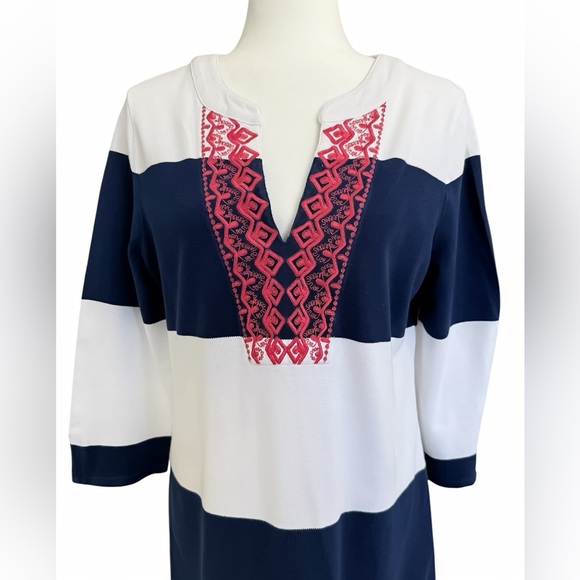 Talbots Cotton Piqué Embroidered Tunic Shift Dress – Navy, White & Pink – Size M - Picture 2 of 10